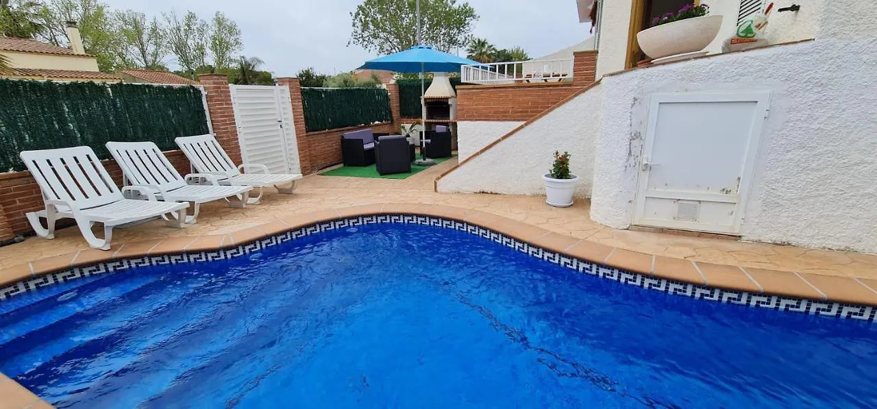 Riumar 'Garbi', 500M To Beach, Private Pool, On-Site-Service, Dog Beach Holiday home